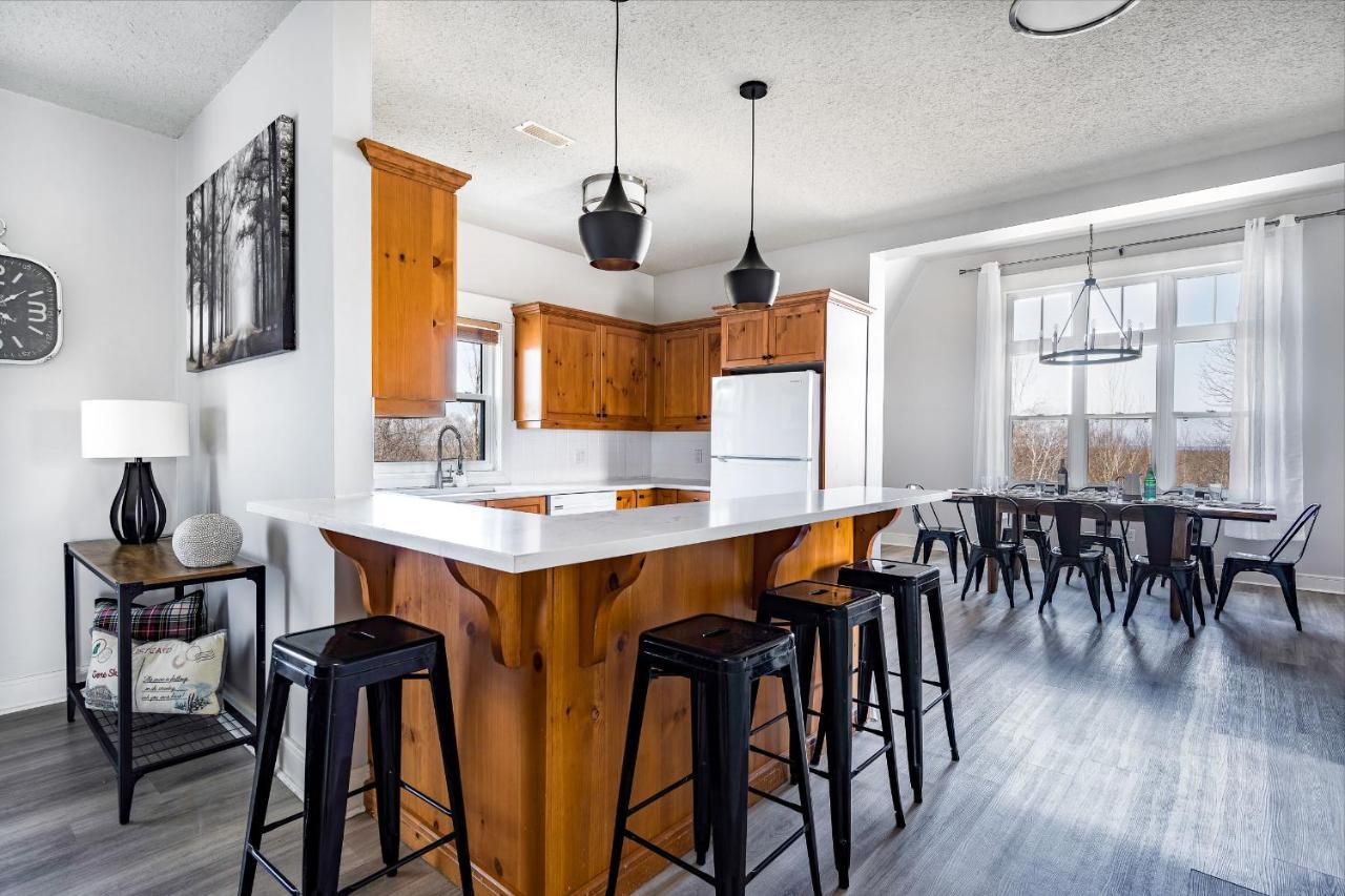 Beautiful & Bright 3 Bed Townhome Near Village Blue Mountains Buitenkant foto